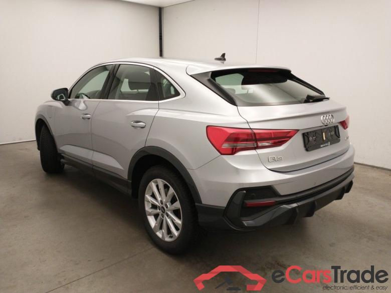Audi Q3 Sportback 45 TFSI e S tronic 5d #3