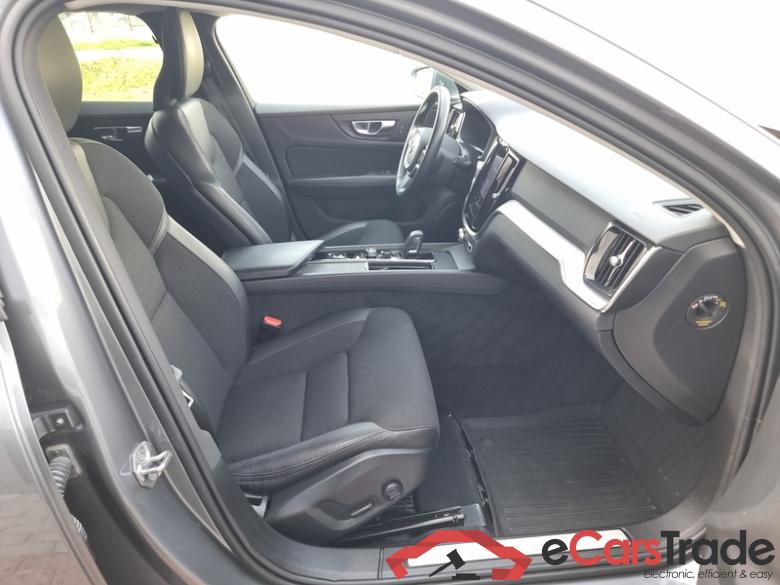 Volvo  V60 (2010) V60 B4 diesel Momentum Pro AT #6