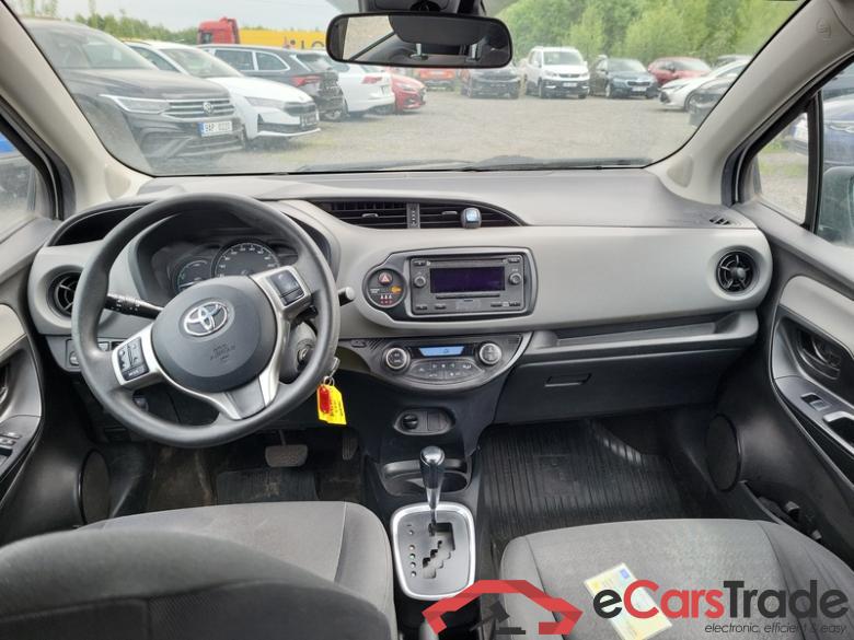 Toyota  Yaris (2017->) Yaris 1.5 Hybrid e-CVT live AT #5