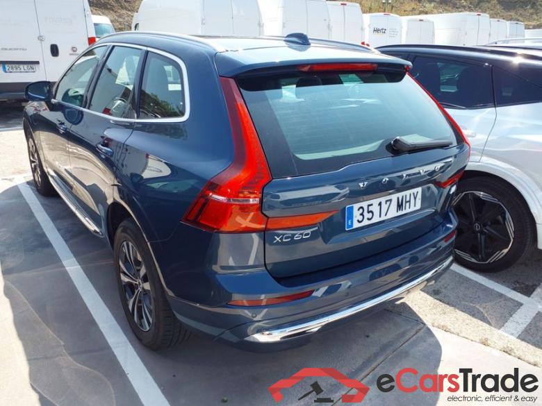 VOLVO XC60 Recharge T6 plug-in hybrid eAWD Eléctrico/Gasolina  #2