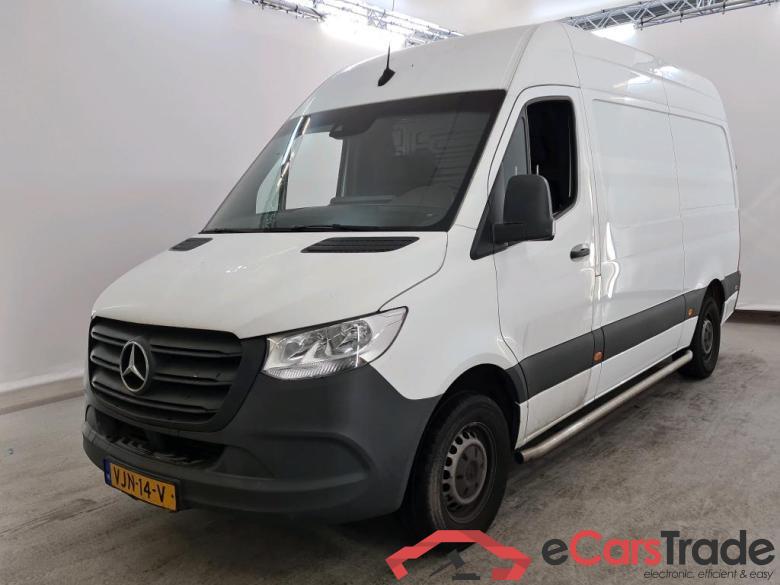 Mercedes * Sprinter '18 Mercedes-Benz Sprinter 311CDI L2H2 RWD 3.5 Functional VI 4d  + Laadklep #1