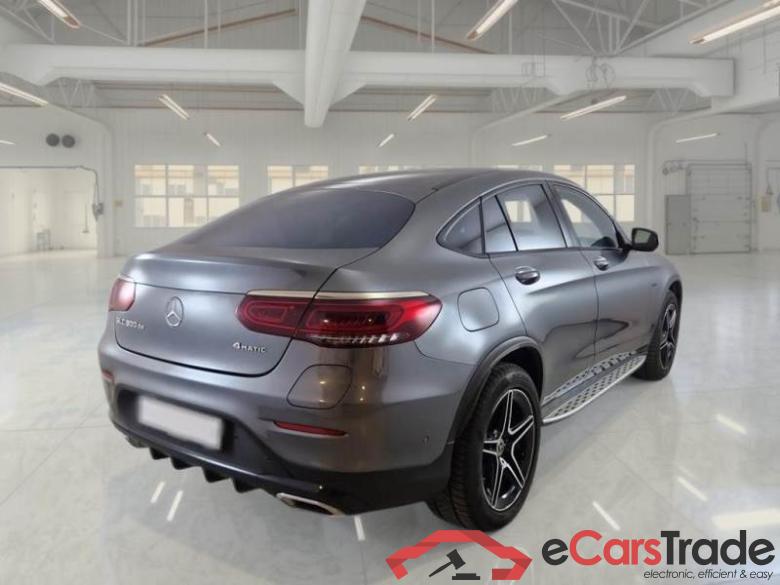 Mercedes 51 MERCEDES-BENZ GLC COUPÈ / 2019 / 5P / SUV 300 DE 4MATIC EQ-POWER PREMIUM PLUS AUT. #2