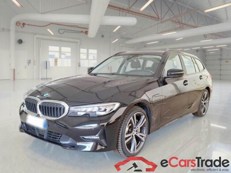 BMW 193 BMW SERIE 3 / 2018 / 5P / STATION WAGON 330E XDRIVE BUSINESS ADVAN. TOURING AUTO #1