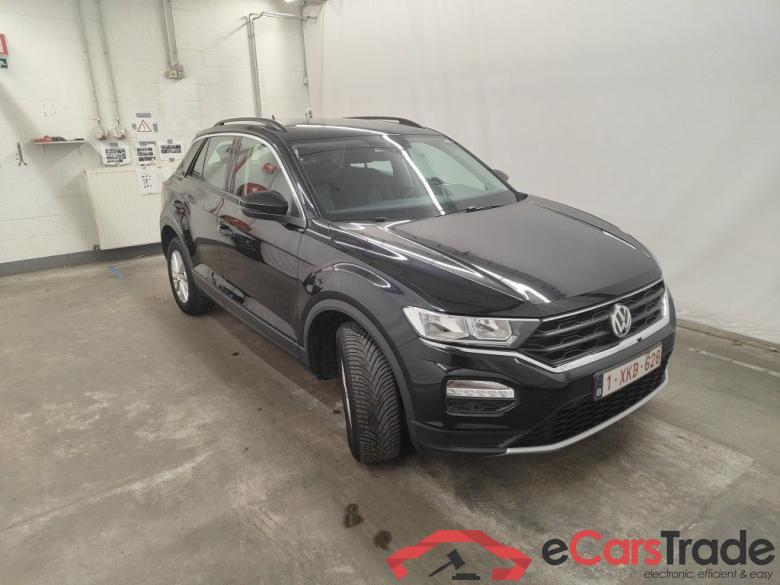 Volkswagen T-Roc 1.5 TSI Style 5d #2