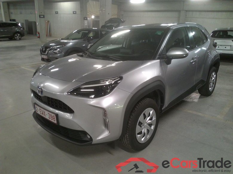 Yaris Cross 1,5 HEV 2WD Dynamic #1