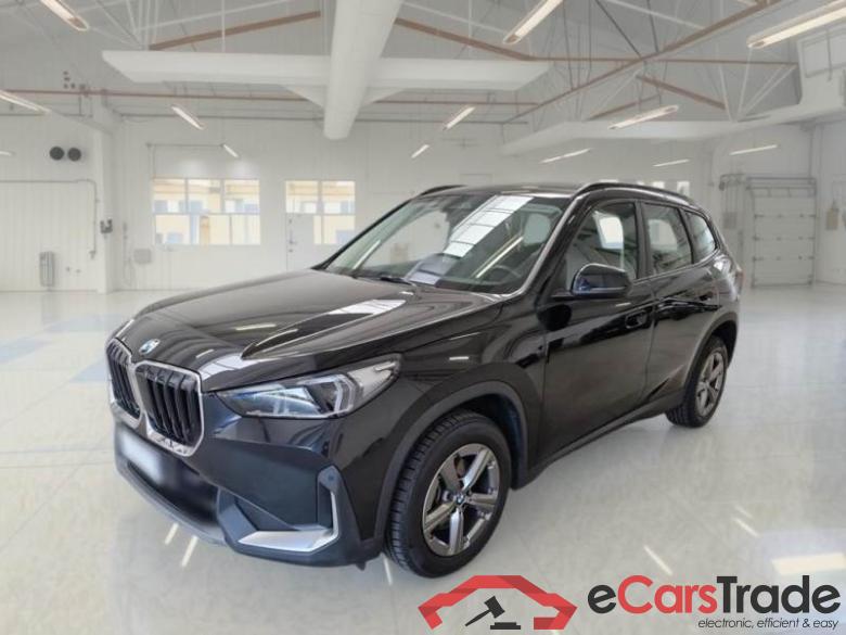 BMW 8 BMW X1 / 2022 / 5P / SUV SDRIVE 18D EDITION ESSENCE DCT #1