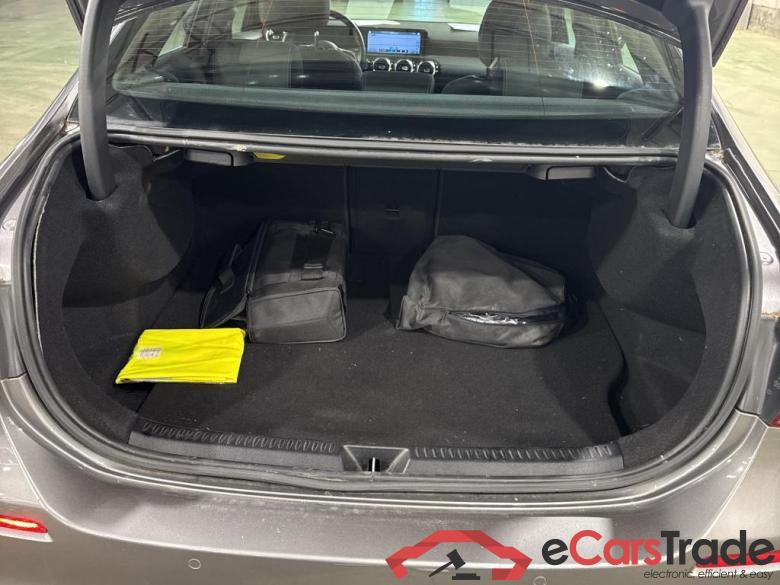 MERCEDES-BENZ A-CLASS LIMOUSINE 1.3 A 250 E BUSINESS SOLUTION DCT #4