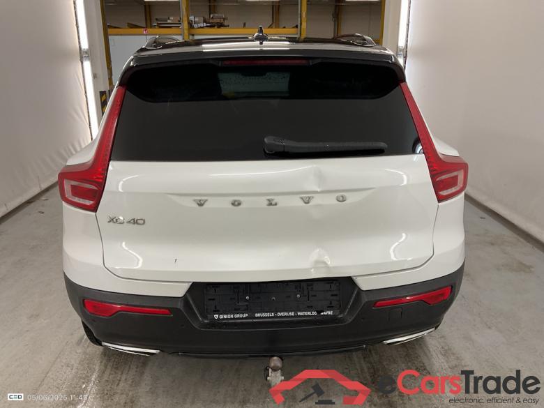 VOLVO XC40 DIESEL 2.0 D3 R-Design Geartronic #5