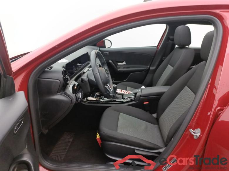 Mercedes-Benz A-Klasse A 180 d Business Solution 5d #6
