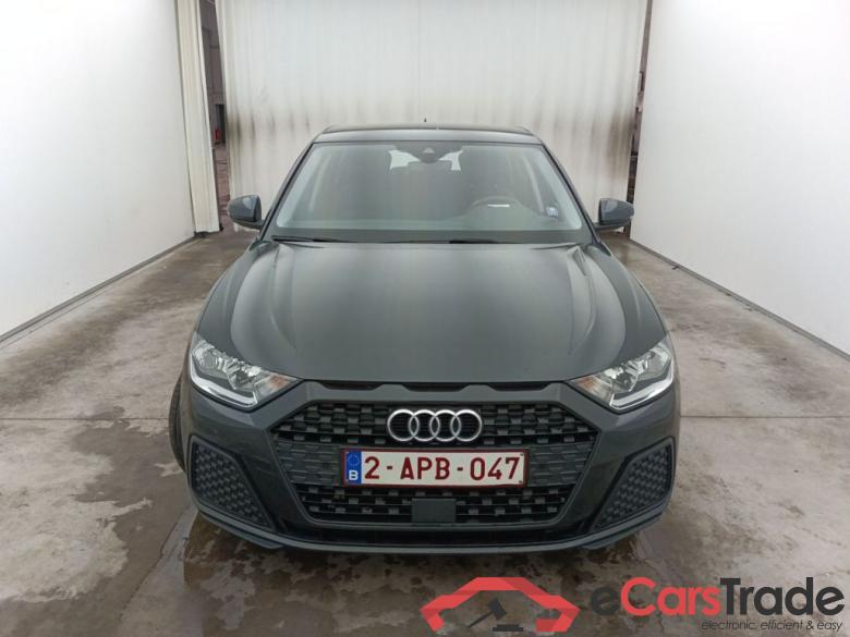 Audi A1 Sportback 1.0 25 TFSI 70kW S tronic Business Ed. 5d #2