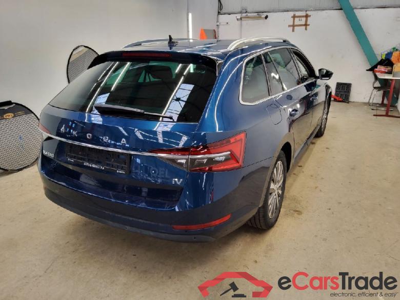 Skoda Superb Wagon ´15 Superb Combi Style iV 1.4 TSI Hybrid 160KW E6d #2