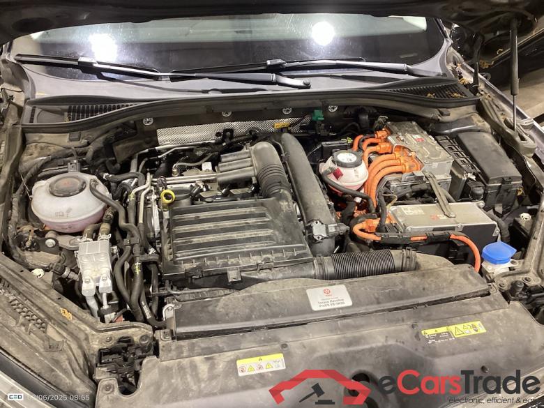 SKODA SUPERB COMBI - 2019 1.4 TSI PHEV Style DSG #6