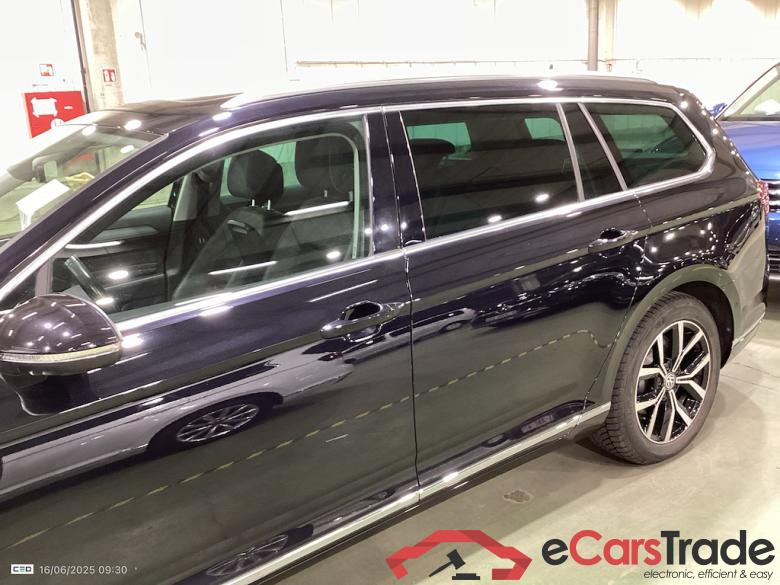 VOLKSWAGEN PASSAT VARIANT GTE - 2020 1.4 TSI PHEV GTE Business DSG #3