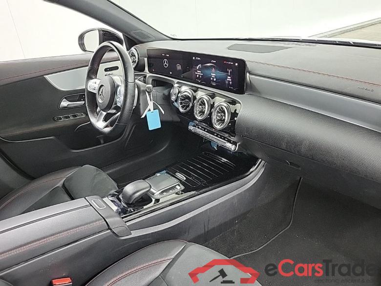 MERCEDES-BENZ CLA CLA 200 DCT AMG Line 4D 120kW #6
