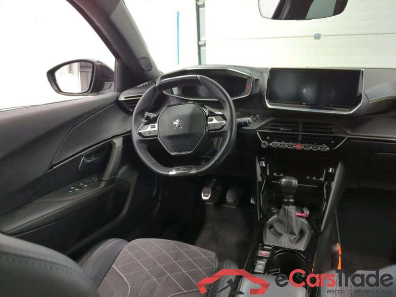 PEUGEOT 2008 1.2 PureTech GT Pack #3