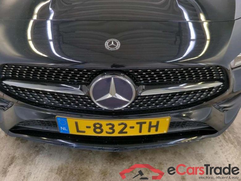 MERCEDES-BENZ CLA-klasse 200 d Bns Solut. AMG #4