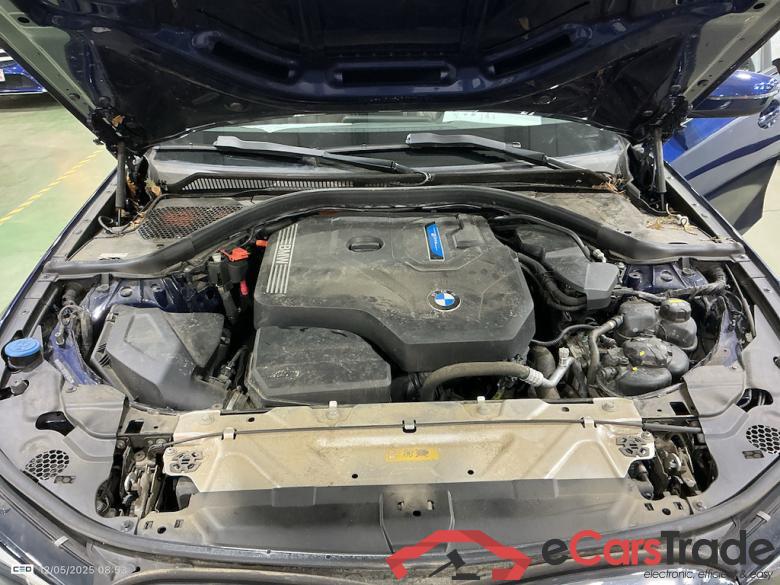 BMW 3-serie 2.0 330E (135KW) BERLINE #6