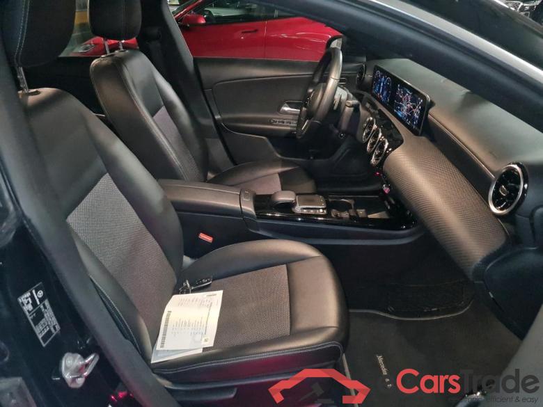 MERCEDES - MER CLA SHOOTING BRAKE 180 d 116PK 7G-DCT Business Solution #3
