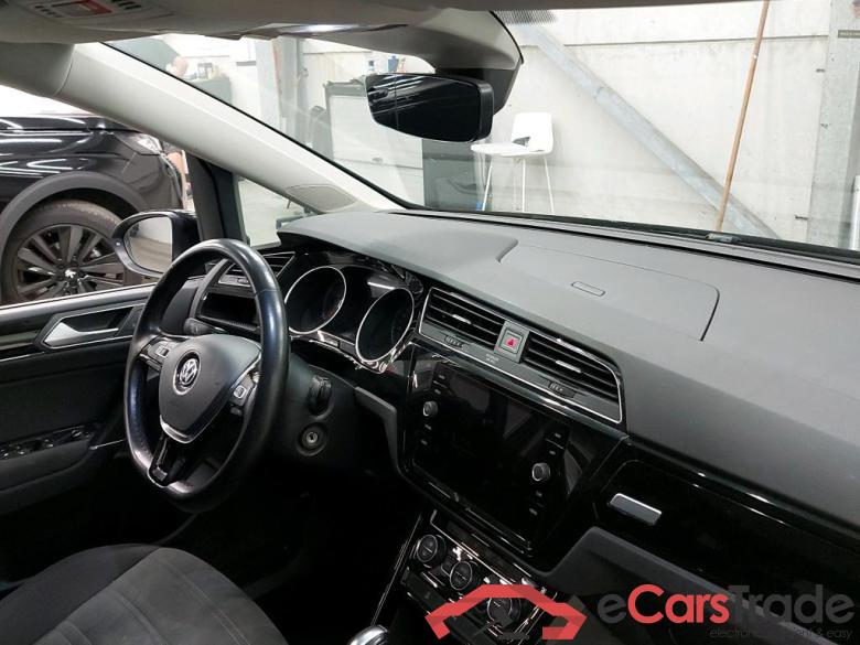 VOLKSWAGEN - VW  TOURAN TSi 150PK DSG Highline Pack Business Plus & NAv Discover Media & PDC & Family Pack  * PETROL * #3