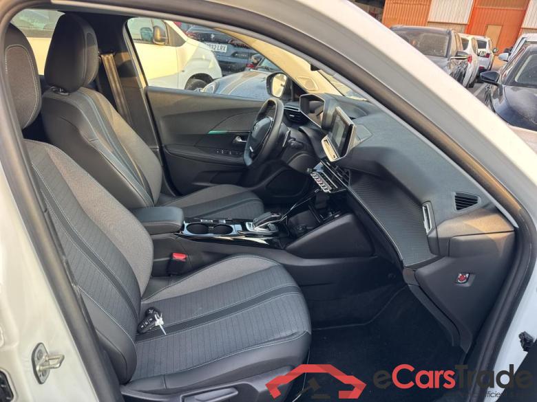 Peugeot Allure Pack Puretech 130 S&S EAT8 (AC) 2008 Allure Pack 1.2 PureTech 130CV AT8 E6d #6