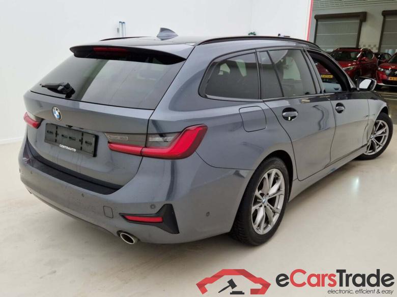 BMW 318d Touring SportLine Aut. LED-Xenon Navi-Pro Sport-Leather KeylessGo Camera Klima PDC ... #3