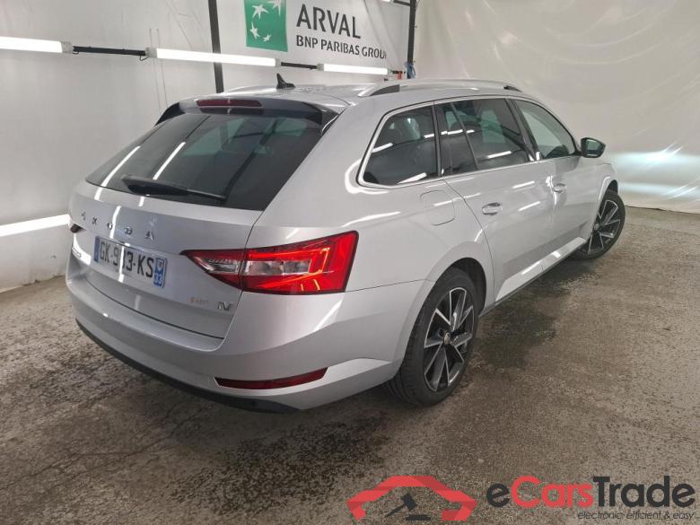 Skoda 1.4 TSI PHEV 218ch DSG6 Style Superb Break Style iV 1.4 TSI Hybrid 220CV E6d #3