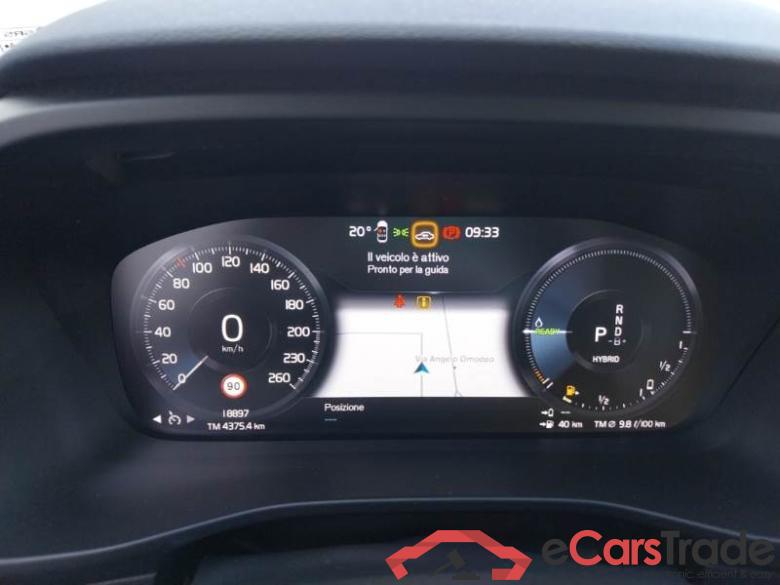 Volvo 218 VOLVO XC40 / 2017 / 5P / SUV T5 PLUG-IN HYBRID AUTO RECHARGE INSCR. #4