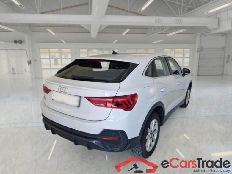 Audi 45 AUDI Q3 SPORTBACK / 2019 / 5P / SUV 45 TFSI E S TRONIC BUSINESS PLUS #2
