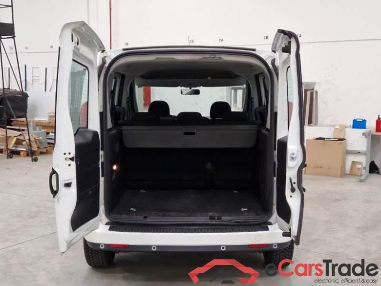 Fiat 8 FIAT DOBLÒ CARGO / 2014 / 5P / COMBI COMBI 1.6 MJET 16V 105CV SX (CAT.N1) EU6 #5