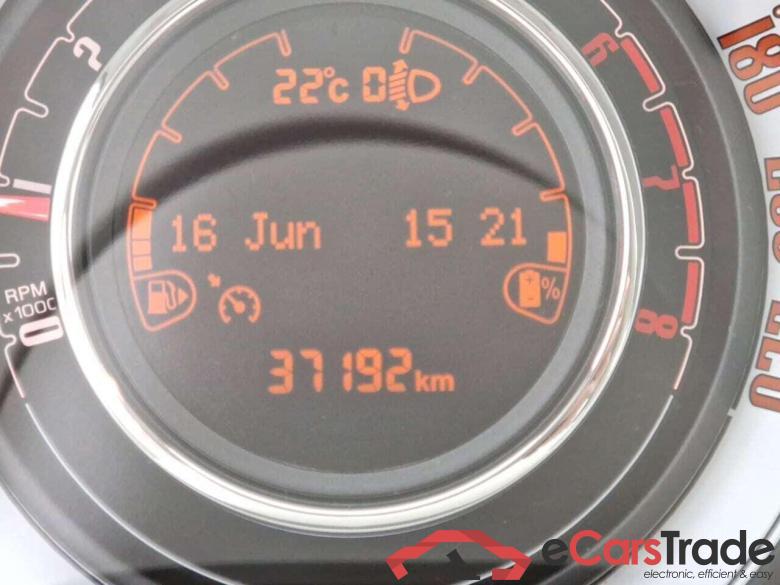 FIAT 500 1.0 Hybrid Lounge #4