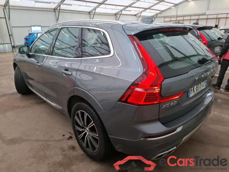 Volvo B5 AWD 235 Geartro 8 Inscrip Luxe VOLVO XC60 / 2017 / 5P / SUV B5 AWD 235 Geartro 8 Inscrip Luxe #2