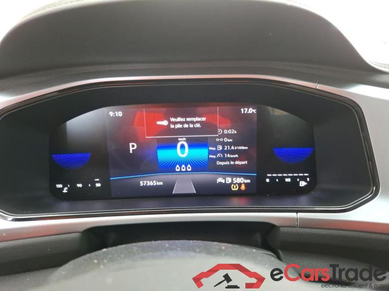 Volkswagen  VOLKSWAGEN T-Roc / 2021 / 5P / SUV 1.5 TSI 150 EVO LIFE PLUS DSG7 #6