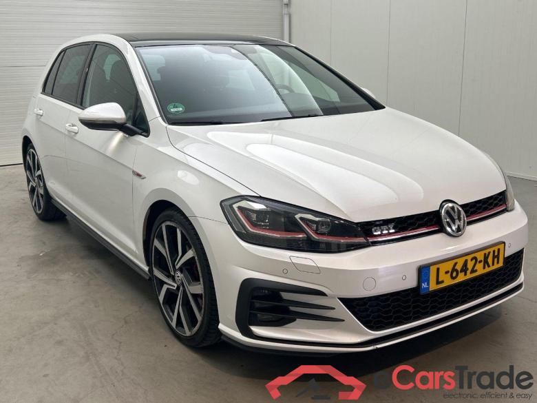 VOLKSWAGEN GOLF 2.0 TSI GTI Performance #2