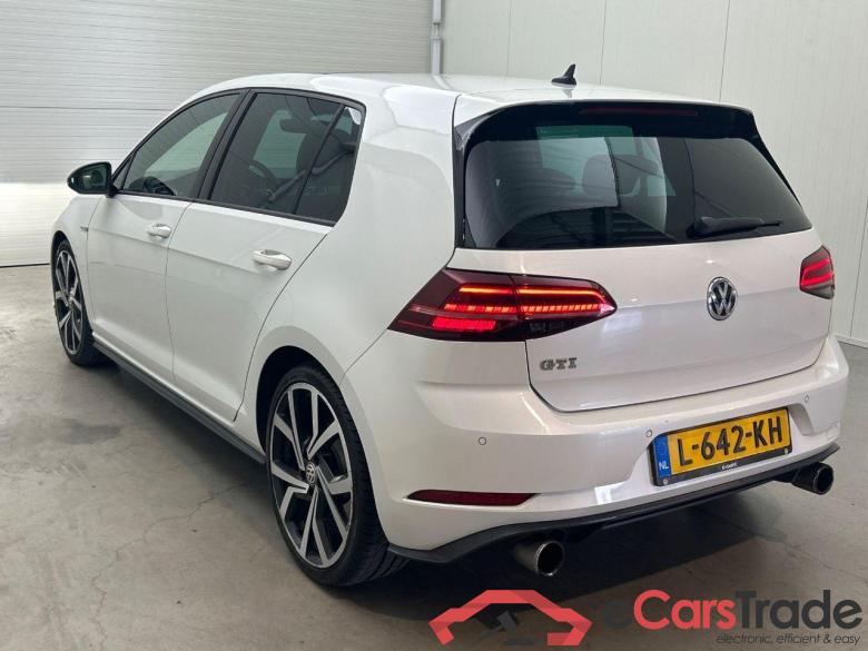 VOLKSWAGEN GOLF 2.0 TSI GTI Performance #3