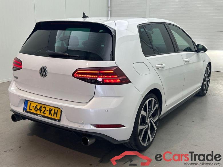 VOLKSWAGEN GOLF 2.0 TSI GTI Performance #4