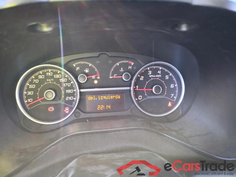 Fiat Cargo SX 1.6 Mjet 66kW (90CV) FIAT Doblò Cargo/2015/4P/furgón derivado de turismo Cargo SX 1.6 Mjet 66kW (90CV) #4