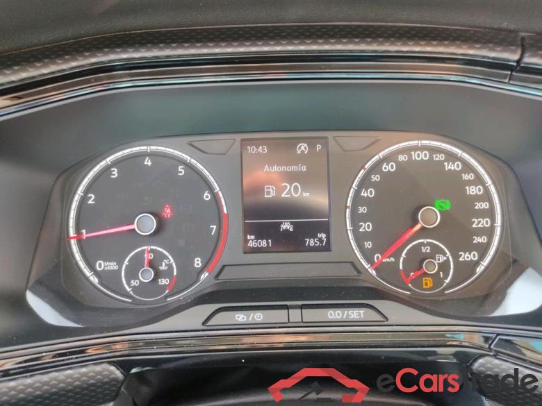 Volkswagen Advance 1.0 TSI 81kW (110CV) DSG (AC) T-Cross Advance 1.0 TSI 110CV AT7 E6d #4