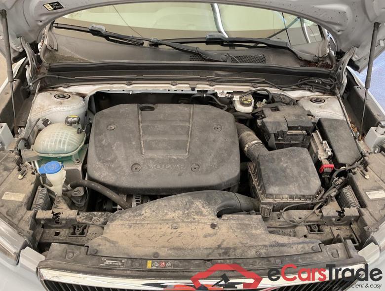 VOLVO XC40 1.5 T3 Momentum Pro #6
