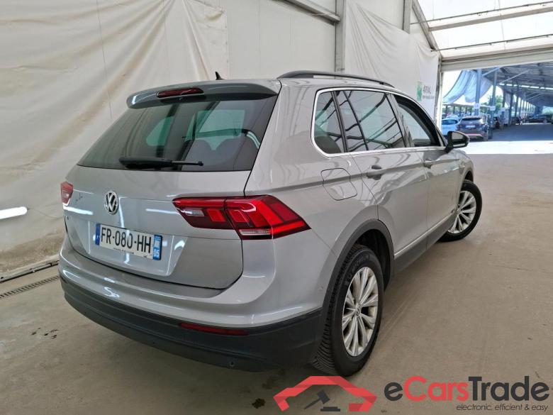 Volkswagen 2.0 TDI 150 DSG7 Confortline Business VOLKSWAGEN Tiguan / 2016 / 5P / SUV 2.0 TDI 150 DSG7 Confortline Business #3