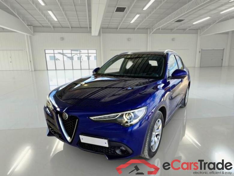AlfaRomeo 62 ALFA ROMEO STELVIO / 2017 / 5P / SUV 2.2 TURBO DIESEL 190CV BUSINESS AT8 Q4 #1