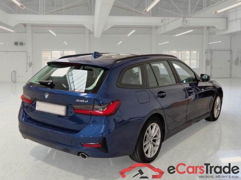 BMW 198 BMW SERIE 3 / 2018 / 5P / STATION WAGON 318D 48V BUSINESS ADVANTAGE TOURING AUTO #2
