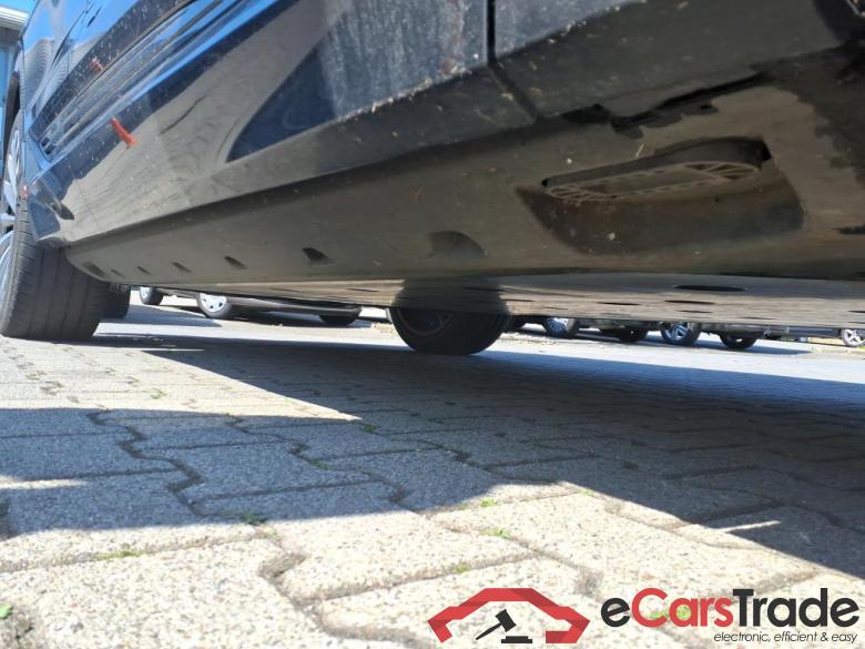 Audi 55 quattro S line E-tron #6