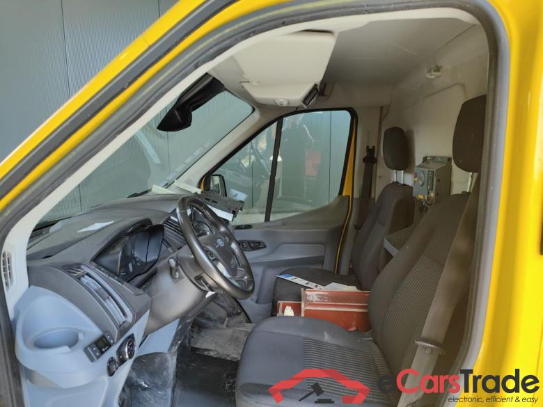 Ford Transit 350M 2.0TD 130pk 96kW M6 Trend 4d #6