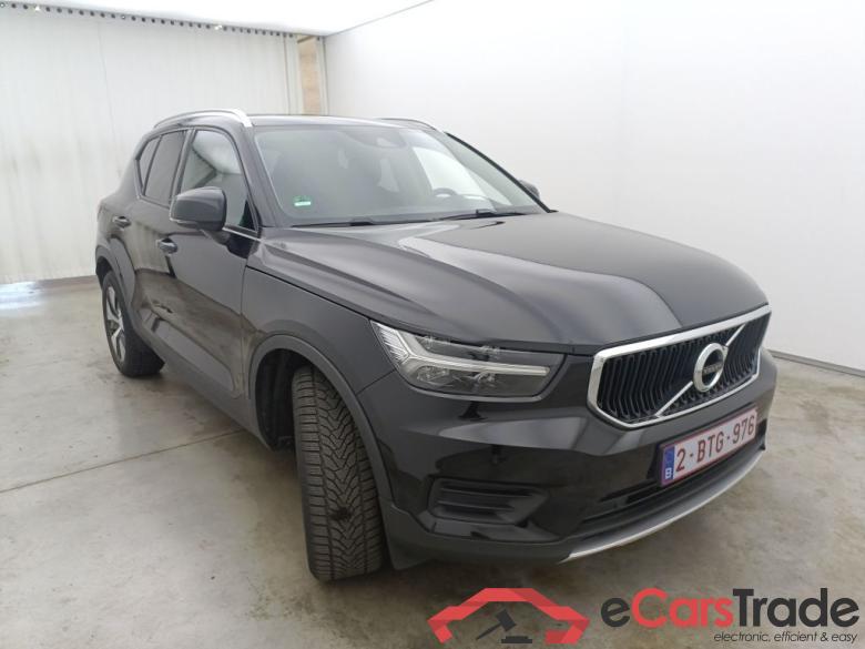 Volvo XC40 T2 Geartronic Momentum Pro 5d #2
