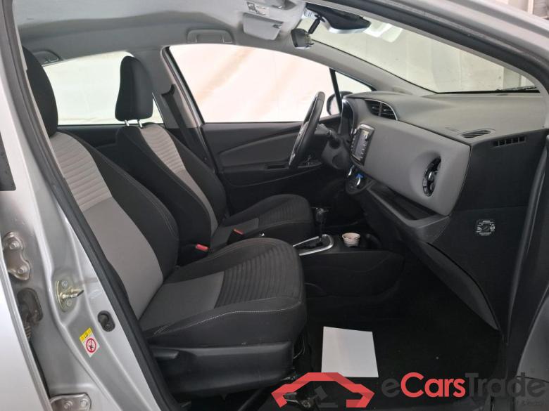 Toyota 1.5 VVT-I HYBRID France Business TOYOTA Yaris Hybride / 2017 / 5P / Berline 1.5 VVT-I HYBRID France Business #6