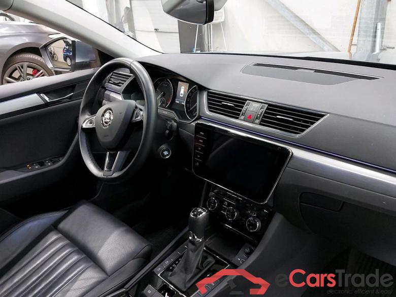 SKODA - SKO SUPERB COMBI CRTDI 150PK DSG7 Style Pack Premium II  With Ventilated Seats & Safety & Kessy & Adaptive Cruise Control & Removable Trailer Hook #3