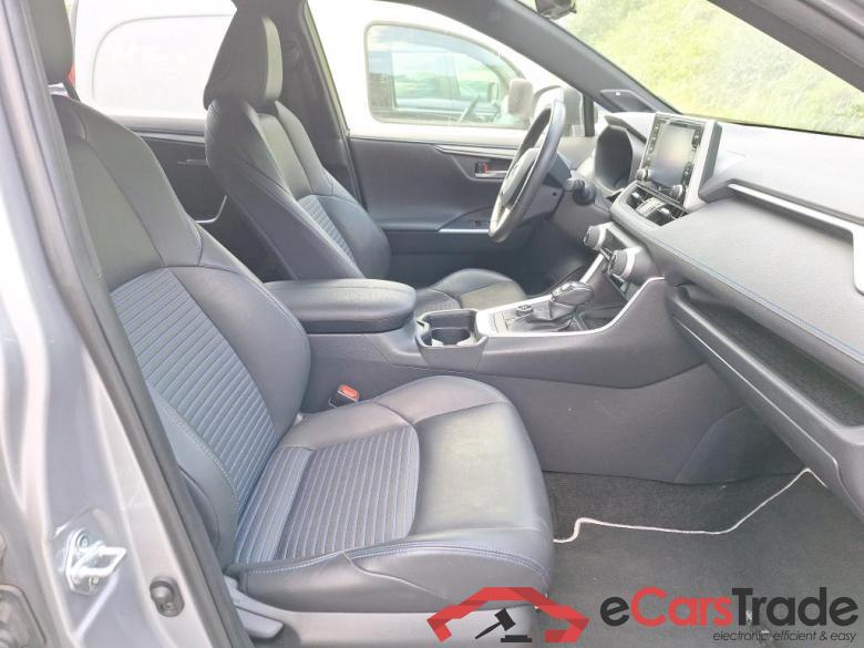 TOYOTA - TOY RAV4 2.5 VVT-i Hybrid 222PK E-CVT 4x4 Style & Pack JBL & Pano Roof * HYBRID * #3