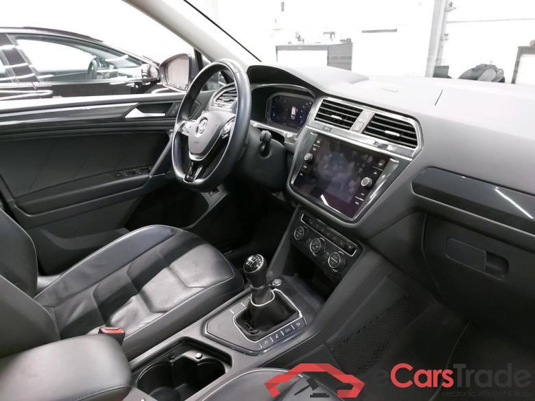 VOLKSWAGEN - VW  TIGUAN ALLSPACE TDI 150PK SCR Platinum With Two Individual Seats 3rd Row & Trailer Towing Hook #3
