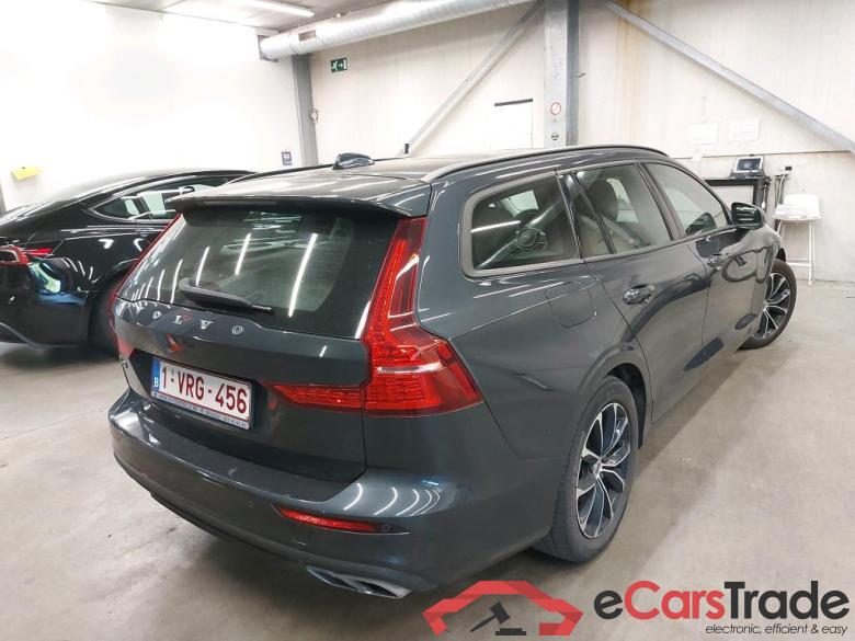 VOLVO - VOL V60 D3 150PK Momentum With Sensus Nav & Park Assist Front & Rear & Pano Roof & Semi Auto Foldable Trailer Hook #2