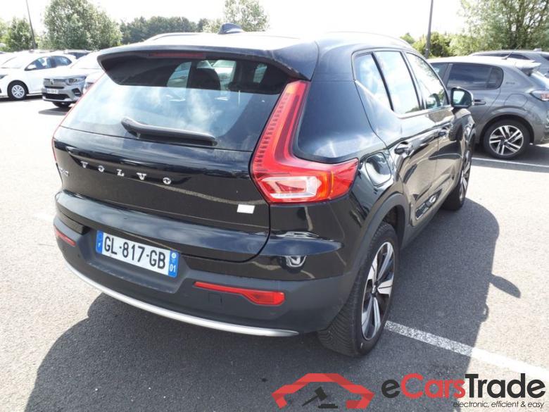 VOLVO XC40 1.5 T5 180+82 ch DCT7 Ultimate #3
